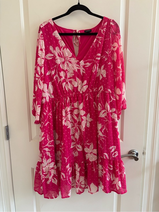torrid Dresses & Skirts - Torrid Hot Pink Floral Long Sleeve Dress